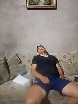 Snapshot of Franklin111230 chatting on February 12, 2026, 1:55 am Franklin111230 online show from February 12, 2026, 1:55 am