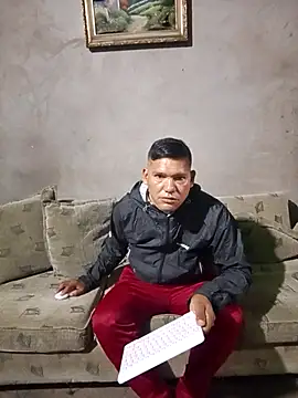 Snapshot of Franklin111230 chatting on February 15, 2026, 10:36 am Franklin111230 online show from February 15, 2026, 10:36 am