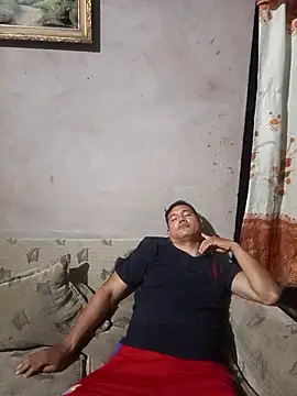 Snapshot of Franklin111230 chatting on March 17, 2026, 12:59 am Franklin111230 online show from March 17, 2026, 12:59 am