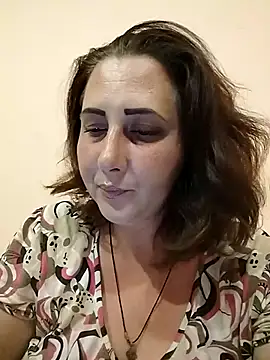 Ninna Selina online show from September 12, 2025, 7:58 pm