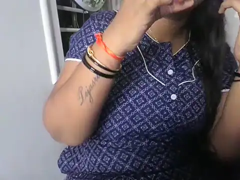 Snapshot of its_me_Rashmi chatting on October 20, 2025, 5:46 pm its me Rashmi online show from October 20, 2025, 5:46 pm