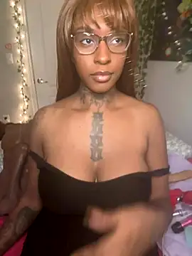 MistiSavannah online show from December 2, 2025, 12:38 am