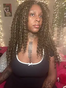 Snapshot of MistiSavannah chatting on February 19, 2026, 1:56 am MistiSavannah online show from February 19, 2026, 1:56 am