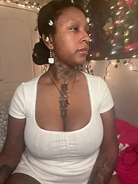 Snapshot of MistiSavannah chatting on March 19, 2026, 12:36 am MistiSavannah online show from March 19, 2026, 12:36 am