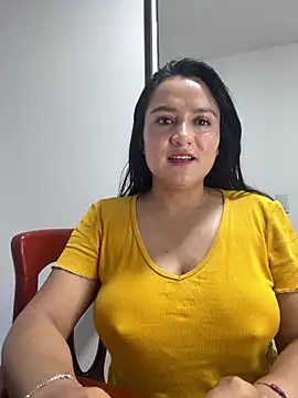 Snapshot of Rouse69_ chatting on March 13, 2026, 7:26 am Rouse69 online show from March 13, 2026, 7:26 am