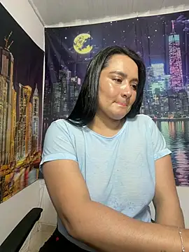 Snapshot of Rouse69_ chatting on March 15, 2026, 4:29 am Rouse69 online show from March 15, 2026, 4:29 am