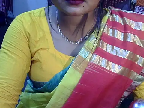 Nusrat Faria07 online show from October 25, 2025, 9:53 pm