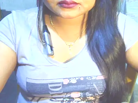 Nusrat Faria07 online show from December 19, 2025, 8:38 pm