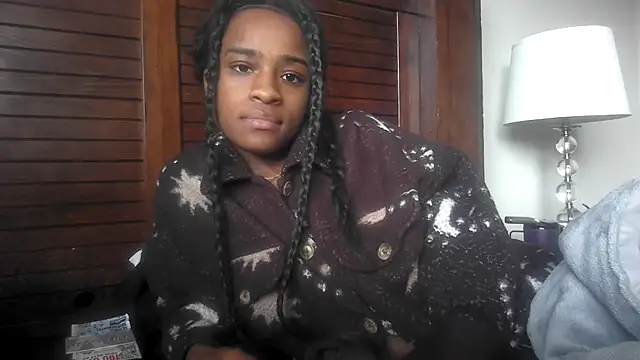 Snapshot of Marlowlovee chatting on January 7, 2026, 8:44 pm Marlowlovee online show from January 7, 2026, 8:44 pm