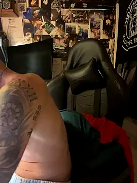 Snapshot of Mexxwell69 chatting on October 12, 2025, 11:15 pm Mexxwell69 online show from October 12, 2025, 11:15 pm