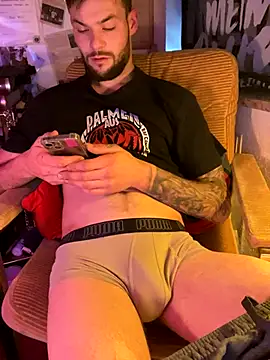 Snapshot of Mexxwell69 chatting on October 26, 2025, 1:50 pm Mexxwell69 online show from October 26, 2025, 1:50 pm