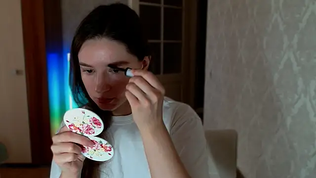   JaneMiller online show from November 16, 2025, 5:46 am