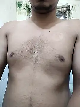 COme8989 online show from November 14, 2025, 10:47 am