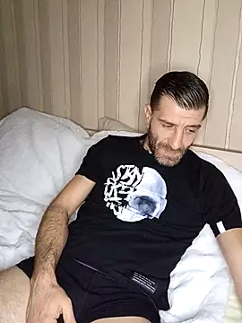 Alexdaniel89 online show from February 3, 2026, 10:37 pm