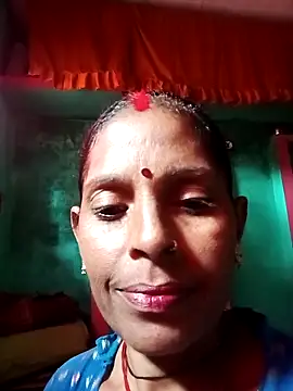 Suhana pandit online show from September 15, 2025, 2:44 am