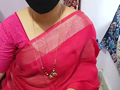 Snapshot of jannu6482 chatting on October 19, 2025, 6:25 am jannu6482 online show from October 19, 2025, 6:25 am