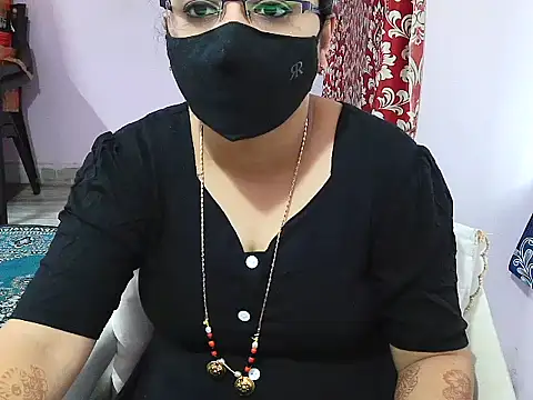 jannu6482 online show from November 30, 2025, 7:56 am