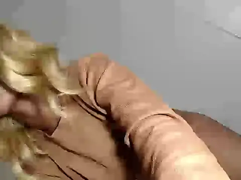 sweety kyrah18 online show from November 30, 2025, 12:09 pm