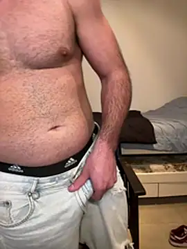 Joaqtuft2 online show from June 10, 2026, 10:30 pm