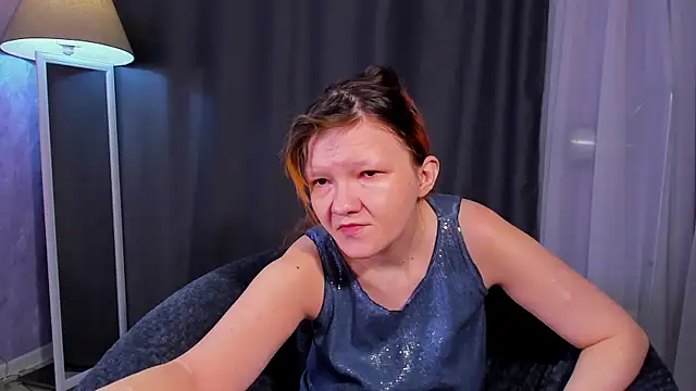 Snapshot of Nora_lovvvv chatting on September 21, 2025, 10:17 am Nora lovvvv online show from September 21, 2025, 10:17 am