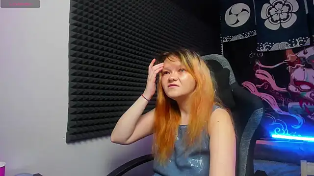 Snapshot of Nora_lovvvv chatting on September 25, 2025, 10:08 am Nora lovvvv online show from September 25, 2025, 10:08 am