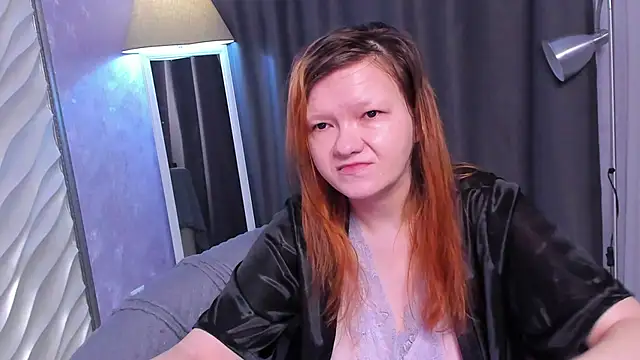 Snapshot of Nora_lovvvv chatting on October 29, 2025, 10:17 am Nora lovvvv online show from October 29, 2025, 10:17 am