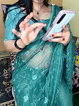 PRIYA 22 online show from November 25, 2025, 2:44 am