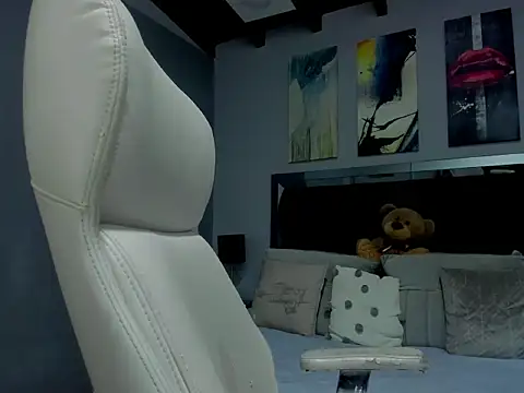 Snapshot of dalila_macherano1 chatting on September 19, 2025, 10:32 pm dalila macherano1 online show from September 19, 2025, 10:32 pm