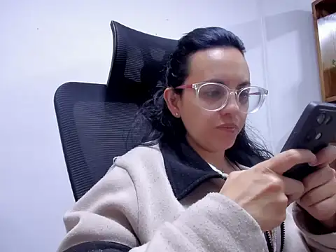 Snapshot of dalila_macherano1 chatting on September 25, 2025, 7:17 pm dalila macherano1 online show from September 25, 2025, 7:17 pm