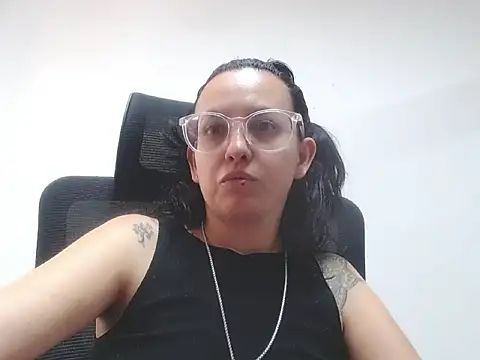 Snapshot of dalila_macherano1 chatting on September 26, 2025, 5:17 pm dalila macherano1 online show from September 26, 2025, 5:17 pm