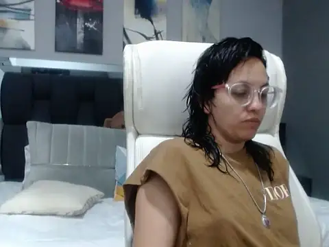 Snapshot of dalila_macherano1 chatting on September 29, 2025, 6:07 am dalila macherano1 online show from September 29, 2025, 6:07 am