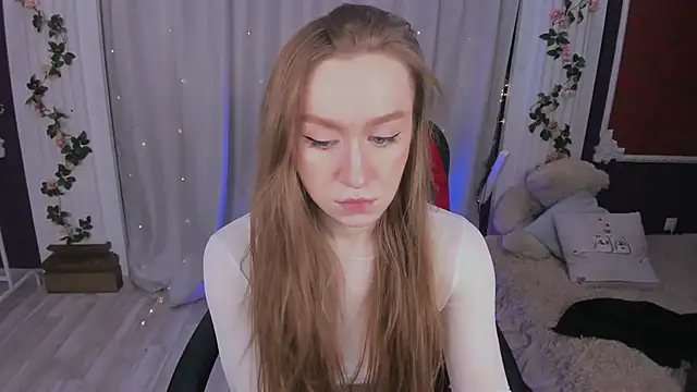 Snapshot of -Seava chatting on October 22, 2025, 3:56 pm -Seava online show from October 22, 2025, 3:56 pm