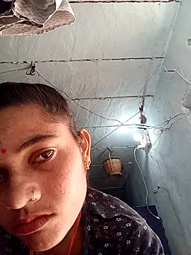 Snapshot of PoojaPleasure chatting on November 16, 2025, 6:52 am PoojaPleasure online show from November 16, 2025, 6:52 am