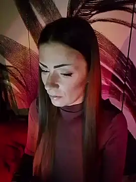 Vanilla Scent online show from February 7, 2026, 11:30 pm