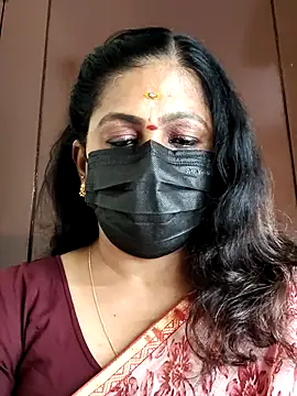 Sweetie swetha37 online show from October 6, 2025, 12:02 pm