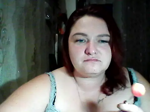 Snapshot of AngelQSky chatting on October 23, 2025, 6:28 pm AngelQSky online show from October 23, 2025, 6:28 pm