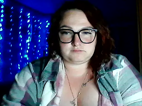 AngelQSky online show from May 11, 2026, 8:17 pm
