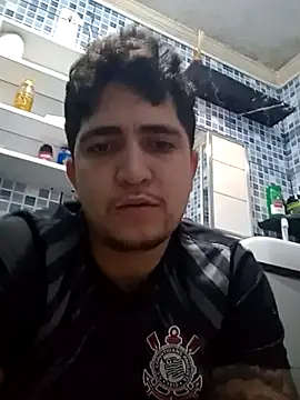 Picademel2525 online show from May 13, 2026, 5:43 pm