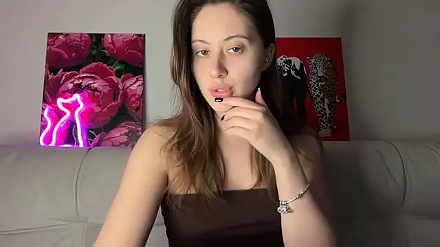 StellarAlice online show from May 8, 2026, 7:30 pm
