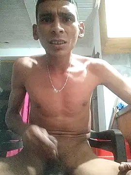 alex colombiano online show from September 17, 2025, 3:57 pm