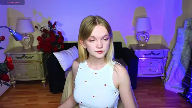 Snapshot of RosesKate chatting on September 29, 2025, 6:35 pm RosesKate online show from September 29, 2025, 6:35 pm