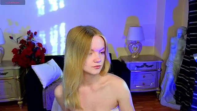 Snapshot of RosesKate chatting on October 6, 2025, 4:32 am RosesKate online show from October 6, 2025, 4:32 am