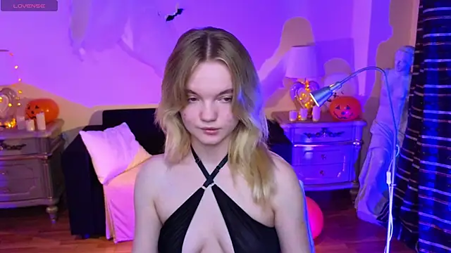 Snapshot of RosesKate chatting on October 23, 2025, 4:45 am RosesKate online show from October 23, 2025, 4:45 am