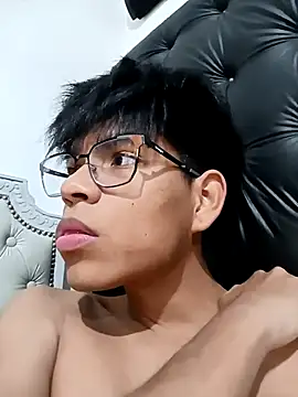 Agusculazo online show from September 23, 2025, 2:47 am
