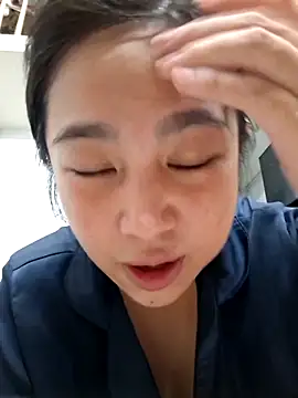 Snapshot of Minn-cute chatting on November 4, 2025, 2:54 am Minn-cute online show from November 4, 2025, 2:54 am