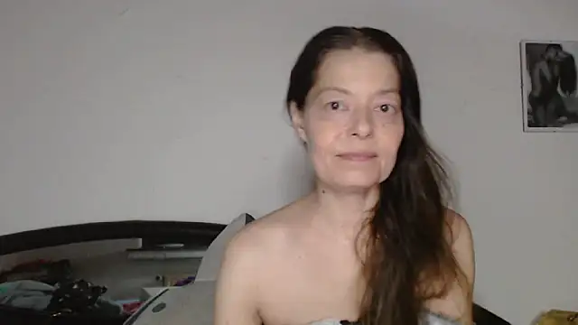 SexySarah177 online show from February 24, 2026, 9:02 pm