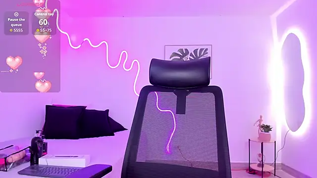 Snapshot of Cherrydollxx chatting on September 27, 2025, 11:59 am Cherrydollxx online show from September 27, 2025, 11:59 am