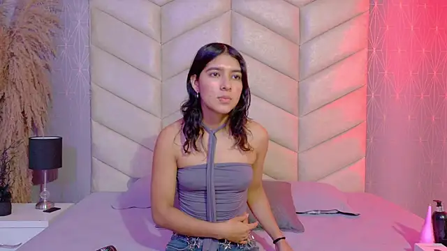 Snapshot of Cherrydollxx chatting on September 30, 2025, 11:59 am Cherrydollxx online show from September 30, 2025, 11:59 am