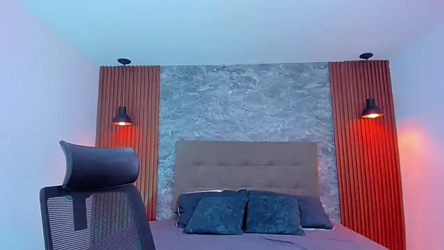 Snapshot of Cherrydollxx chatting on October 3, 2025, 12:13 pm Cherrydollxx online show from October 3, 2025, 12:13 pm