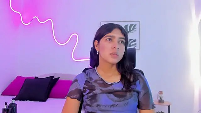 Snapshot of Cherrydollxx chatting on October 16, 2025, 11:11 am Cherrydollxx online show from October 16, 2025, 11:11 am